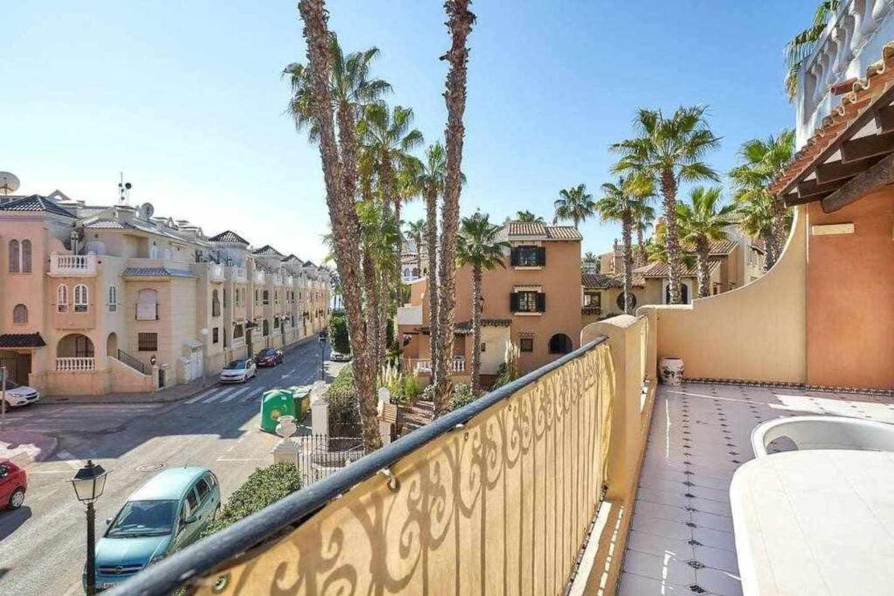 Espanhouse Aldea Del Mar 또레비에하 외부 사진